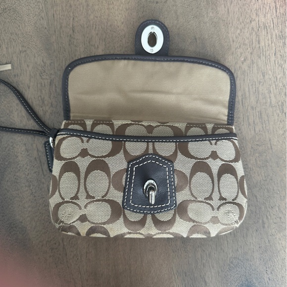 Coach Legacy Signature Brown Canvas Leather Trim Flap Wristlet Coin Wallet - Picture 2 of 4